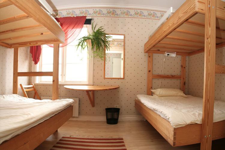 Järvsö Gaestgivars Vandrarhem Och B&B מראה חיצוני תמונה